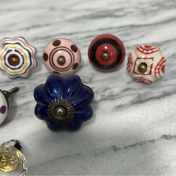 Assorted Decorative dresser cabinet Knobs some anthropology mix lot 15 pc - Picture 6 of 10